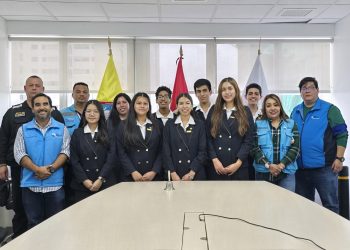 Estudiantes del Consejo Estudiantil vivieron la experiencia de ser “Alcalde por un día”