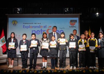 Estudiantes de Juan XXIII reflexionan sobre el uso responsable del petróleo a través de una actividad educativa